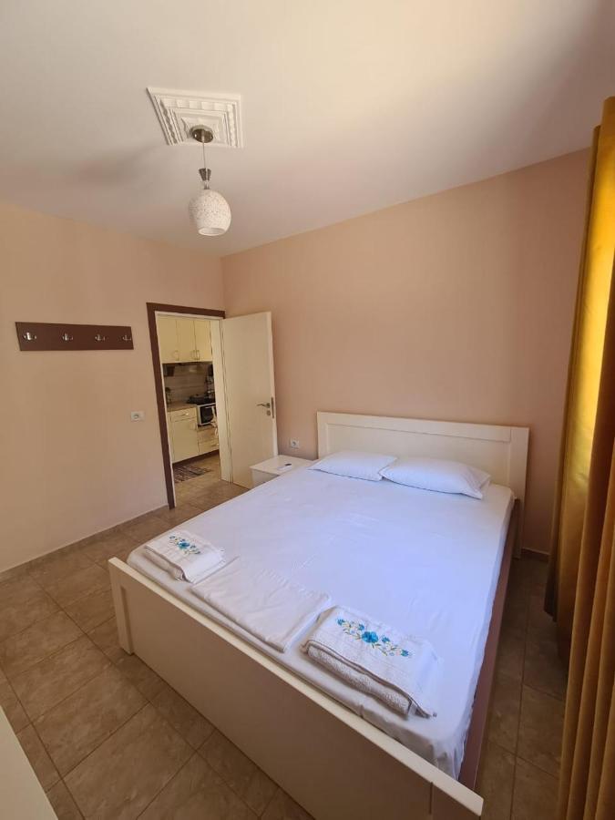 Martini Vacation Home Sarandë Exterior foto